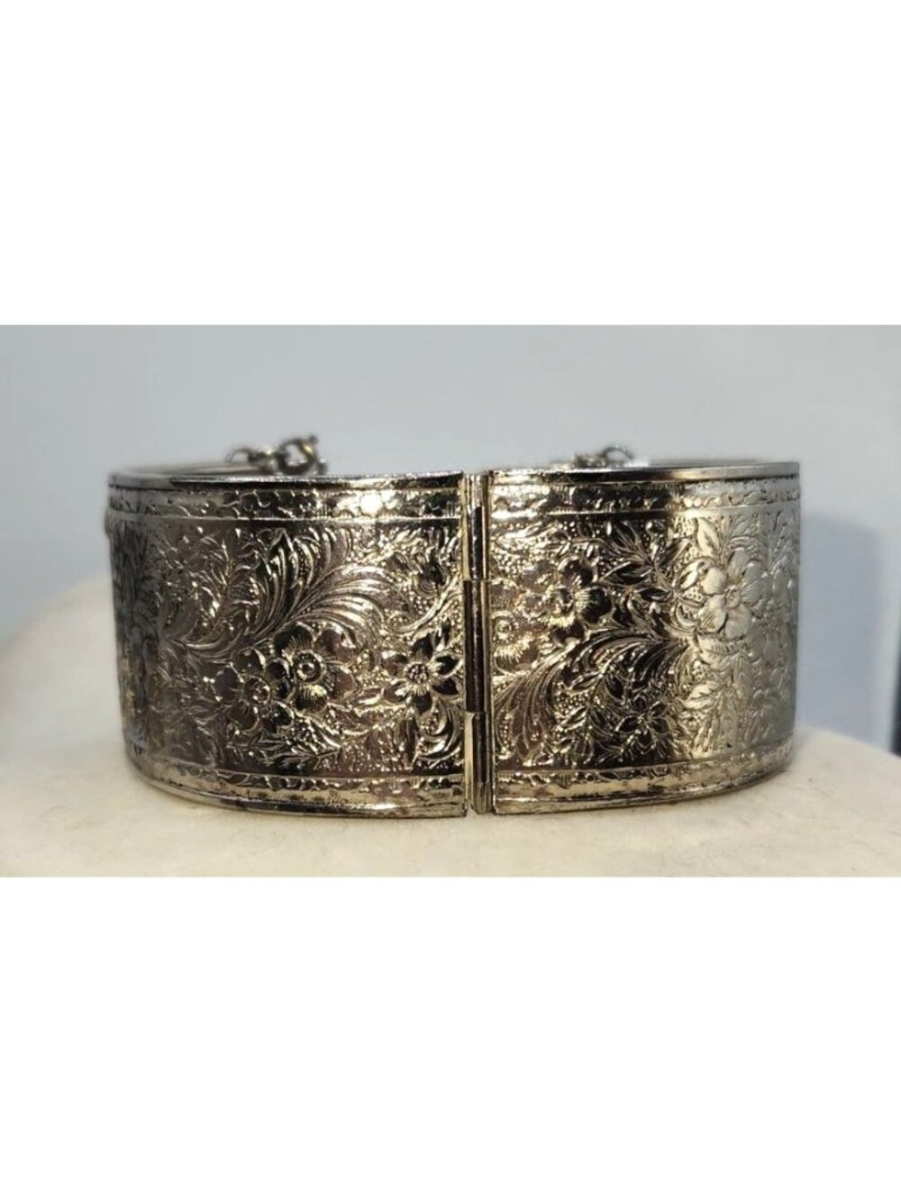 Vintage Silver-Tone Floral Engraved Hinged Bracelet With Safety Chain